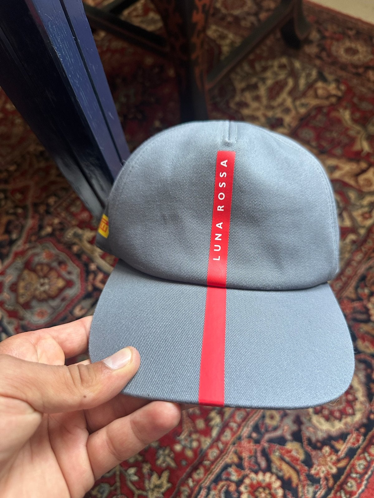 Prada Luna Rossa Pet Maat M - Nieuw met labels, Ophalen of Verzenden, Nieuw, Pet