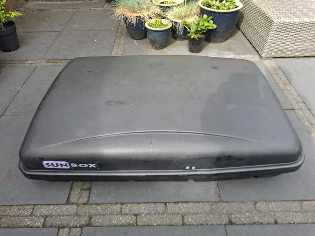 Sun Box Dakkoffer - Ruime Opbergruimte voor Uw Reis, Ophalen, Gebruikt