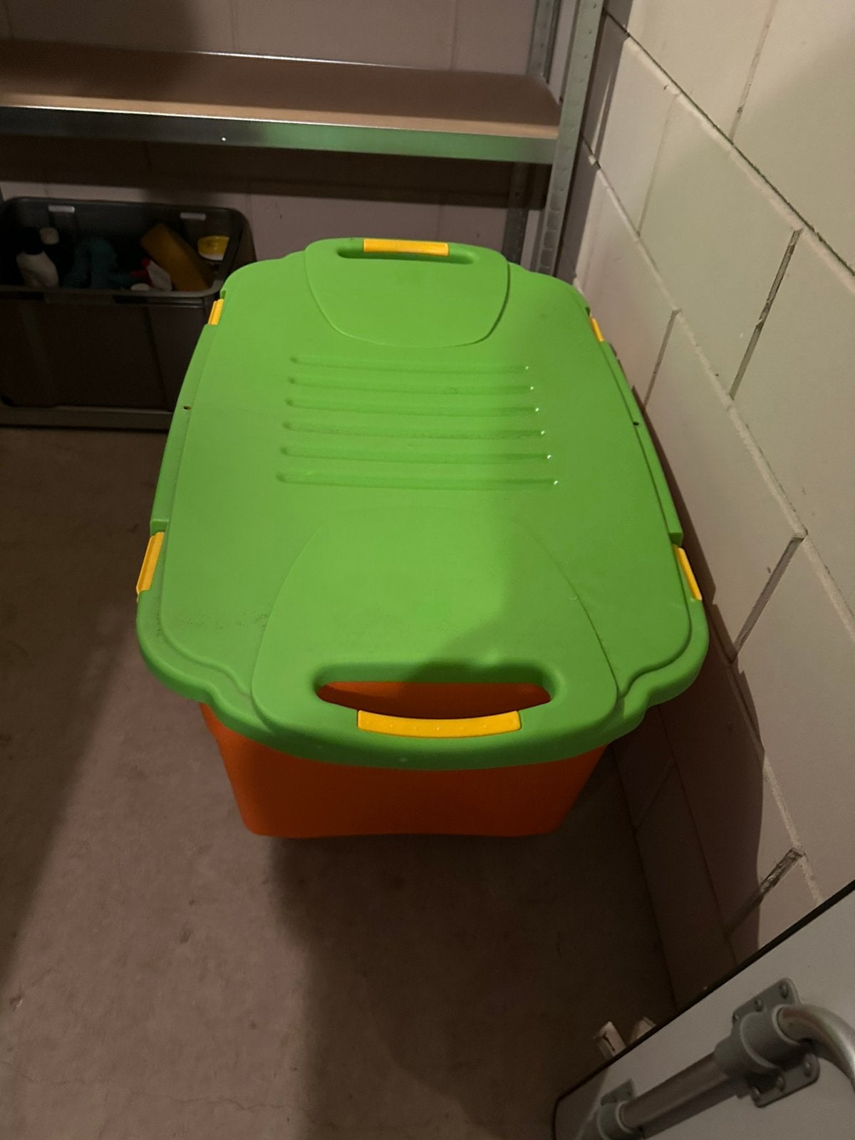 Mooie opbergbak, Ophalen, Zo goed als nieuw, 60 cm of meer, 50 cm of meer