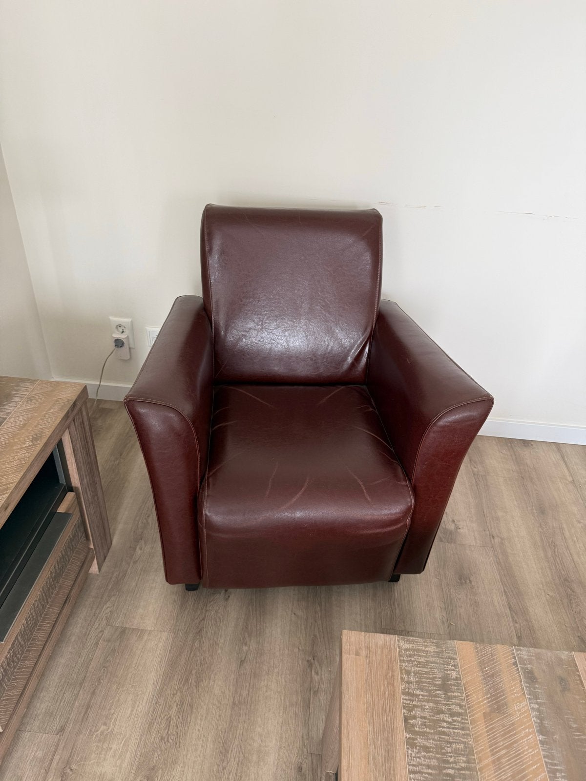 Comfortabele bruine leren fauteuil, Huis en Inrichting, Fauteuils, Ophalen, Gebruikt, Leer, 75 tot 100 cm