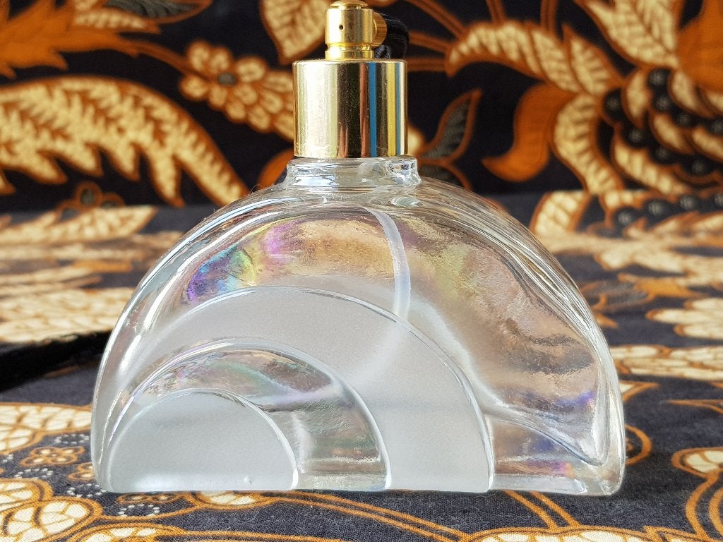 Oude vintage Engelse parfum verstuiver van glas en koper., Ophalen of Verzenden