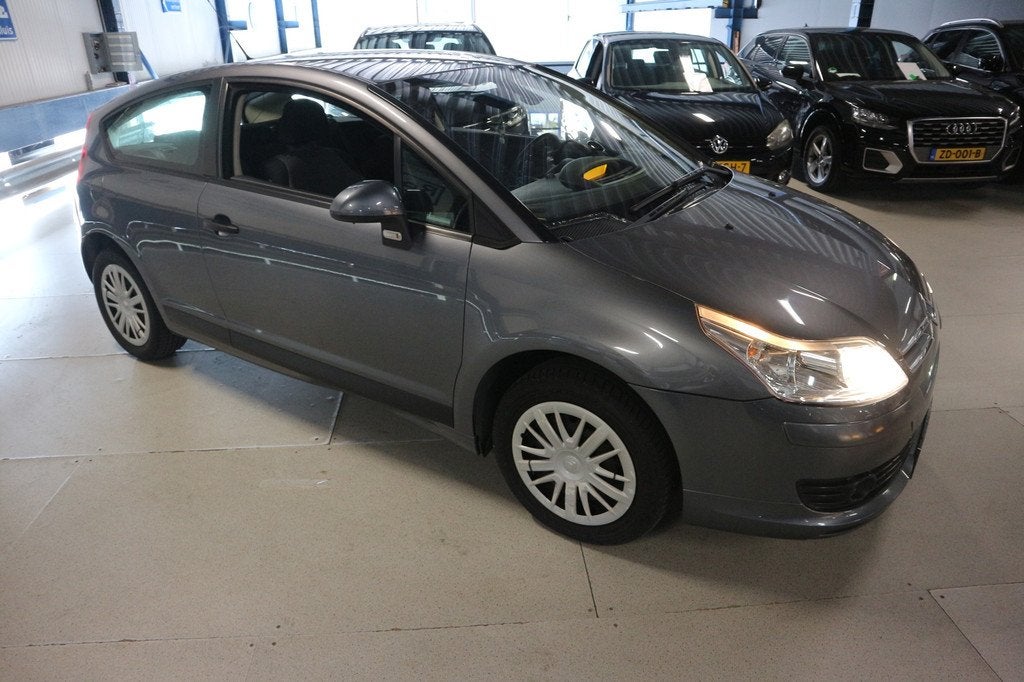 Citroen C4 Coupé 1.6-16V Image / APK 2027 / KOUDE AC / KEUR, Voorwielaandrijving, 4 cilinders, 1587 cc, Euro 4