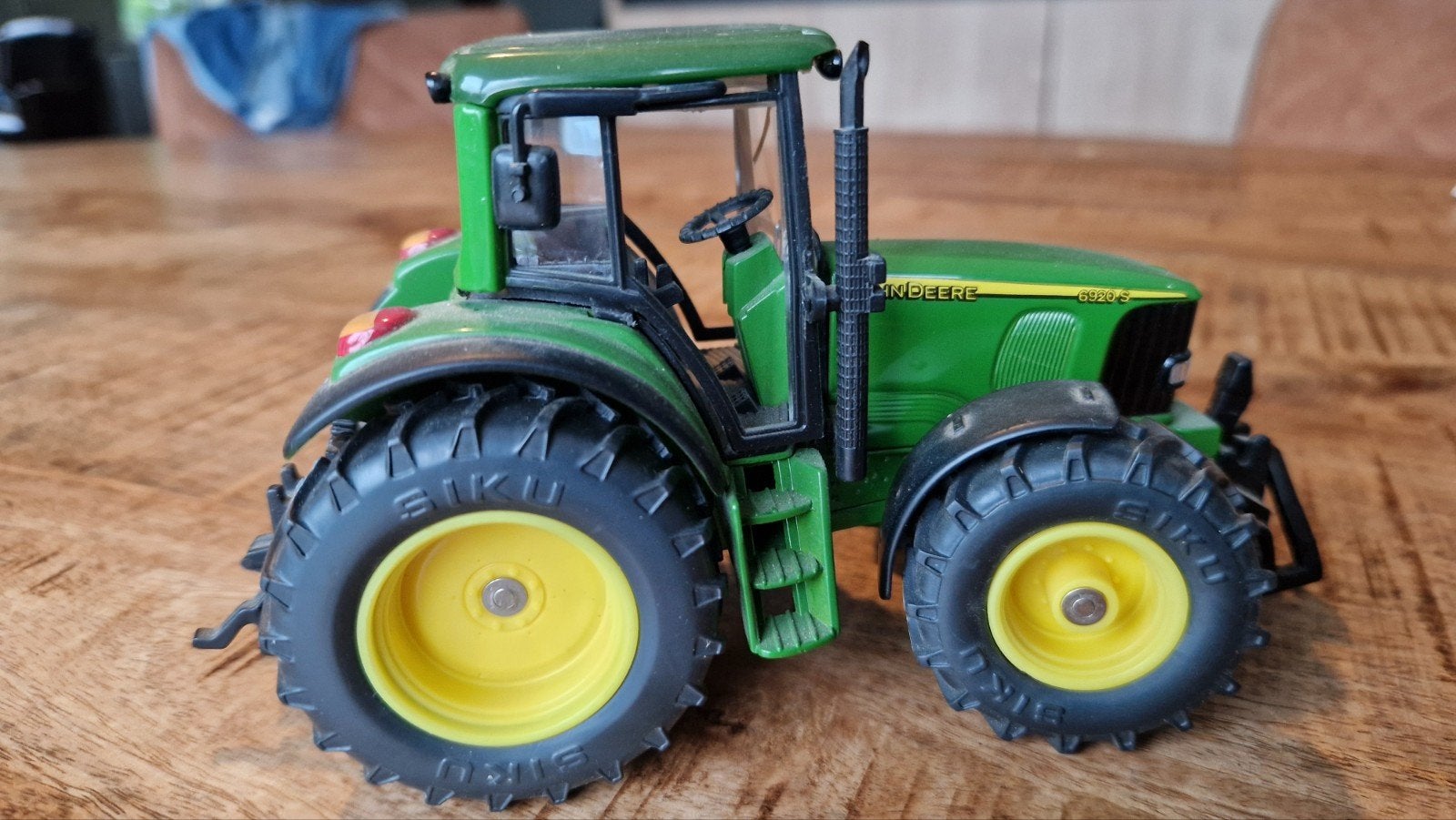John Deere 6920 S Miniatuur Siku, Ophalen of Verzenden