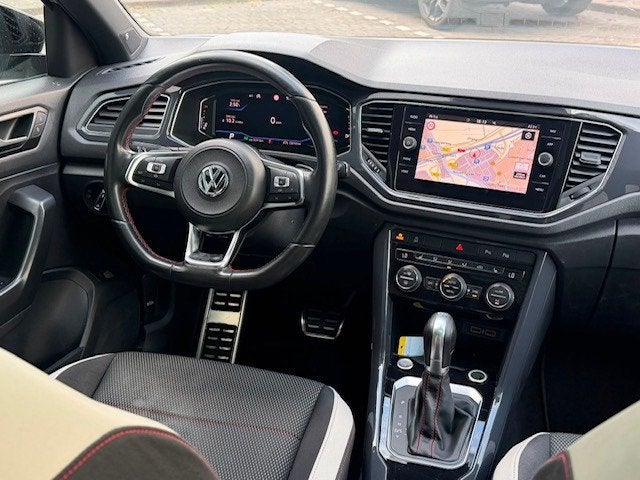 Volkswagen T-Roc 1.5 TSI Sport Business R-LINE, Auto's, Euro 6, 4 cilinders, 150 pk, Wit