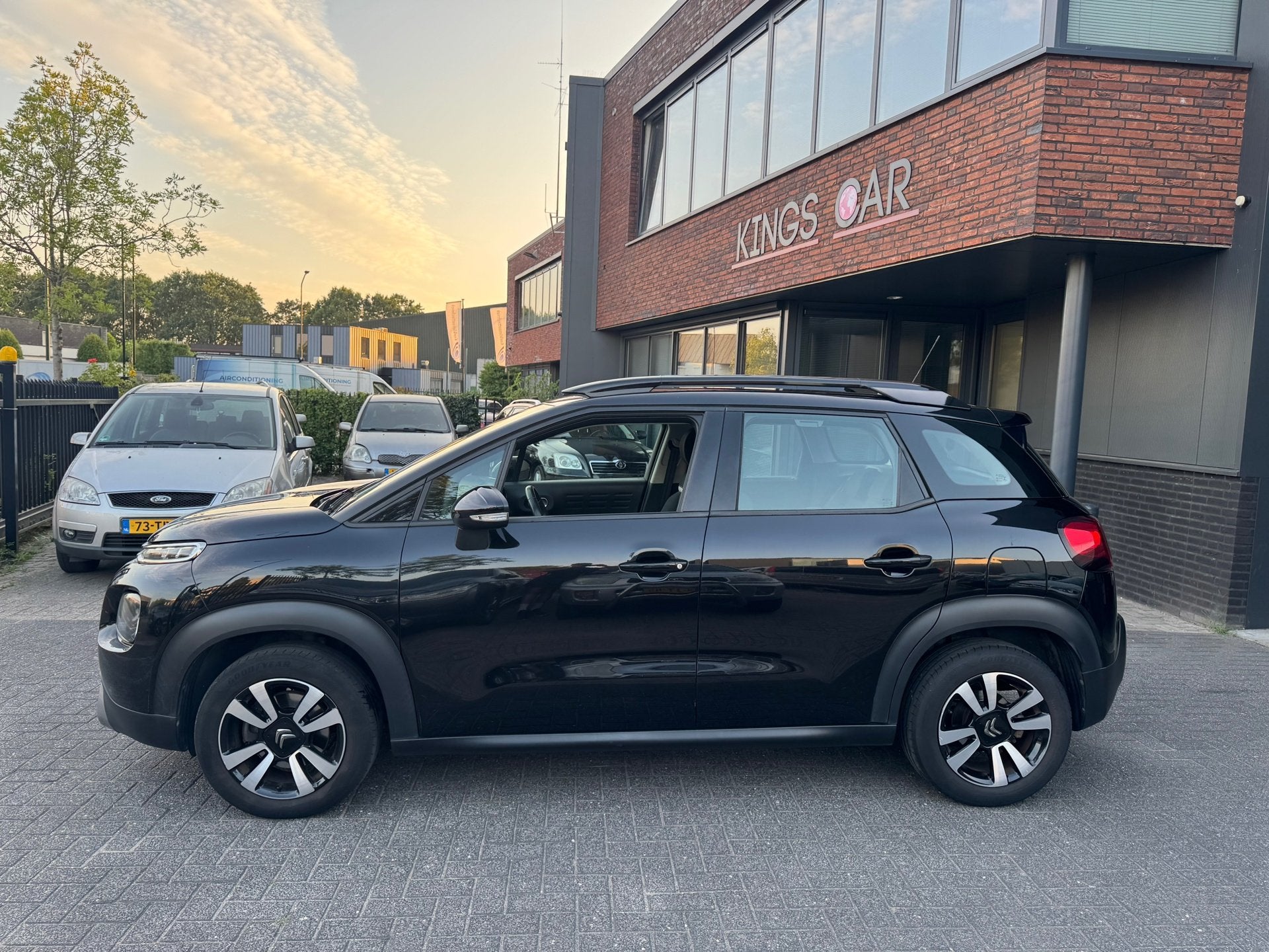 Citroen C3 Aircross 1.2 PureTech S&S Feel LED CRUISE PDC TOP, Auto's, Dealer onderhouden, 840 kg, Gebruikt, Euro 6