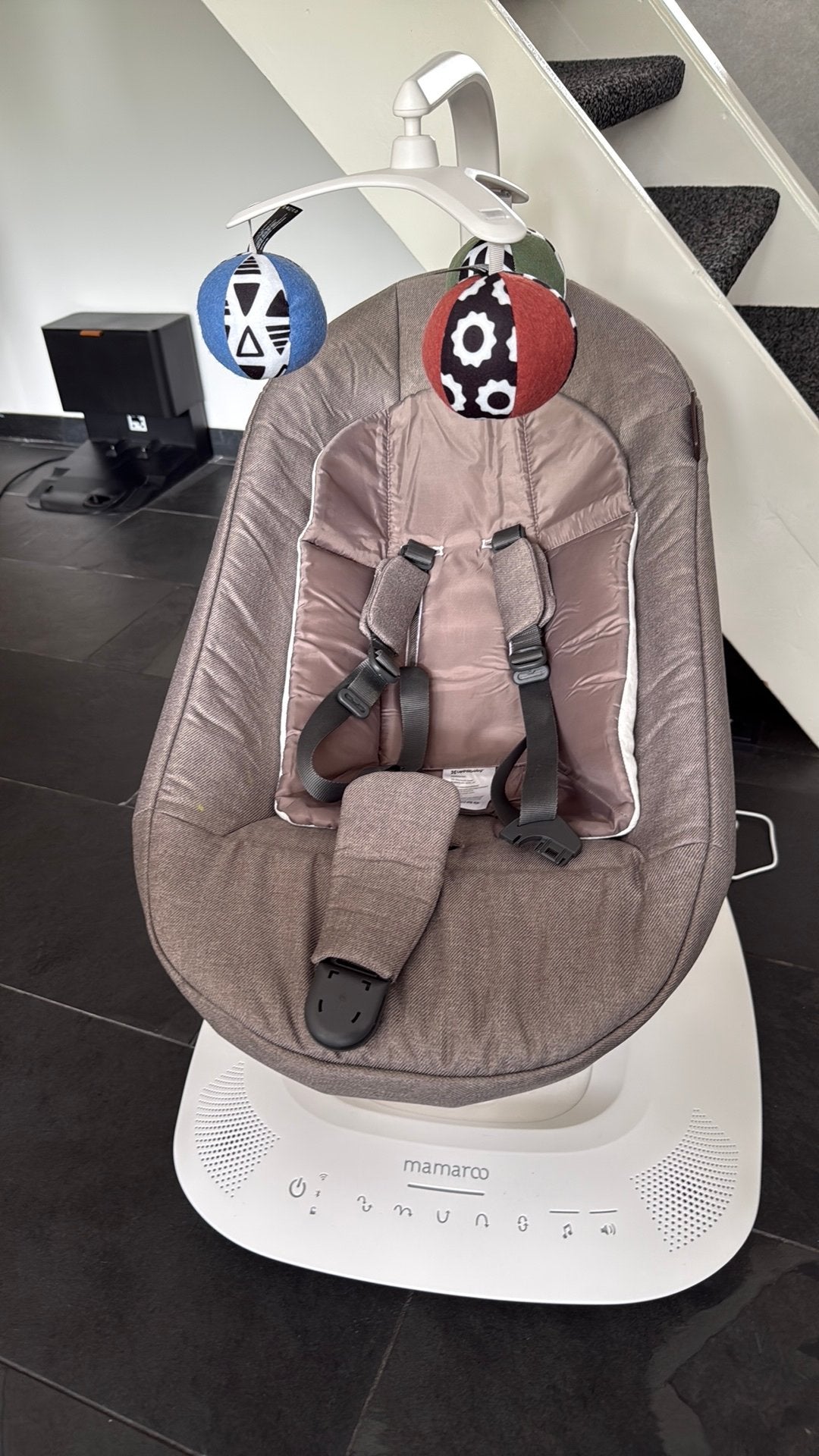 4moms mamaRoo Baby Rocker / Bouncer – Like New, Kinderen en Baby's, Ophalen of Verzenden, Zo goed als nieuw