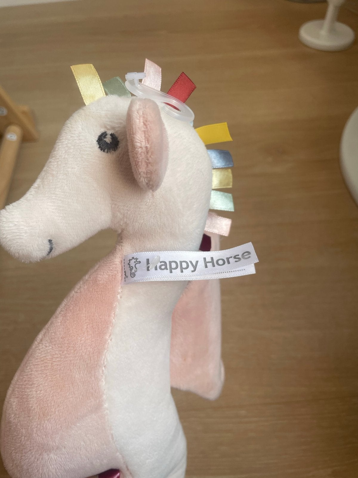 Happy Horse Zeepaardje Knuffel Roze met Regenboog Manen, Ophalen of Verzenden, Middelgroot (20 tot 80 cm), Roze, Overige typen