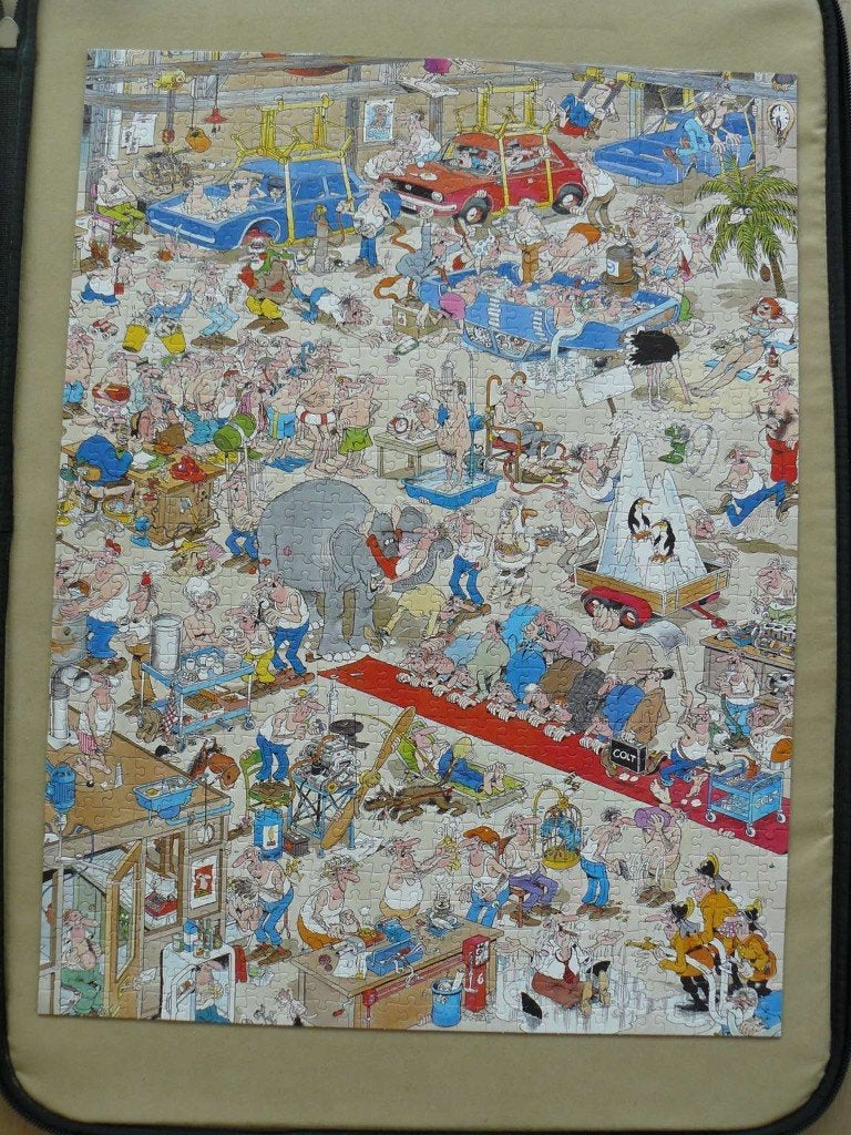 Jan van Haasteren puzzel Some like it hot 950 stukjes., Ophalen of Verzenden, 500 t/m 1500 stukjes, Zo goed als nieuw, Legpuzzel