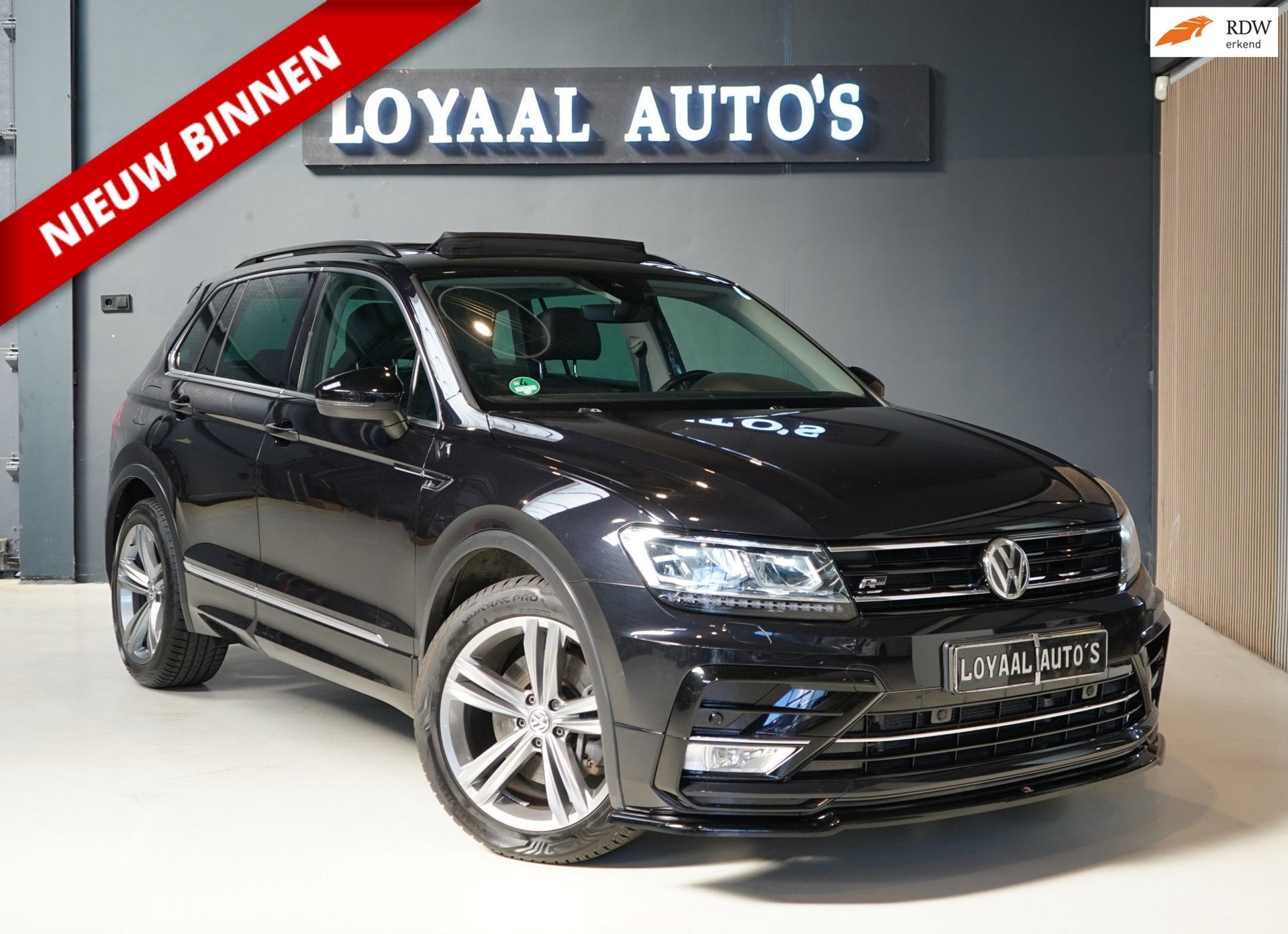 Volkswagen Tiguan 2.0 TSI 4Motion Highline | R LINE | DSG AU, Auto's, Automaat, Gebruikt, Euro 6, 4 cilinders