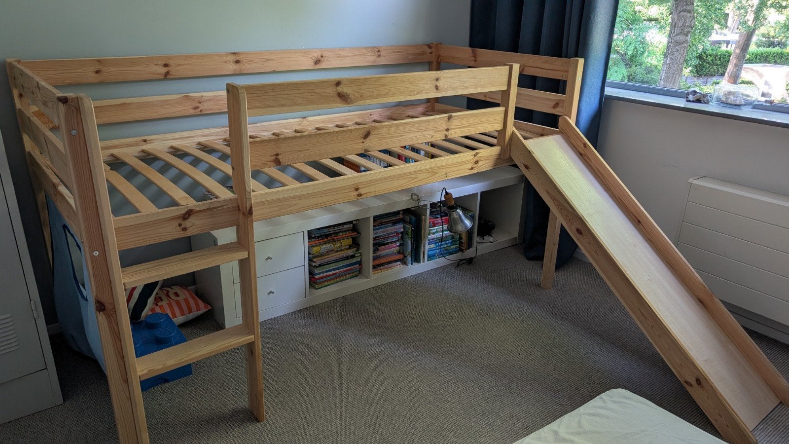 Houten hoogslaper met glijbaan, Ophalen, Zo goed als nieuw, Hoogslaper