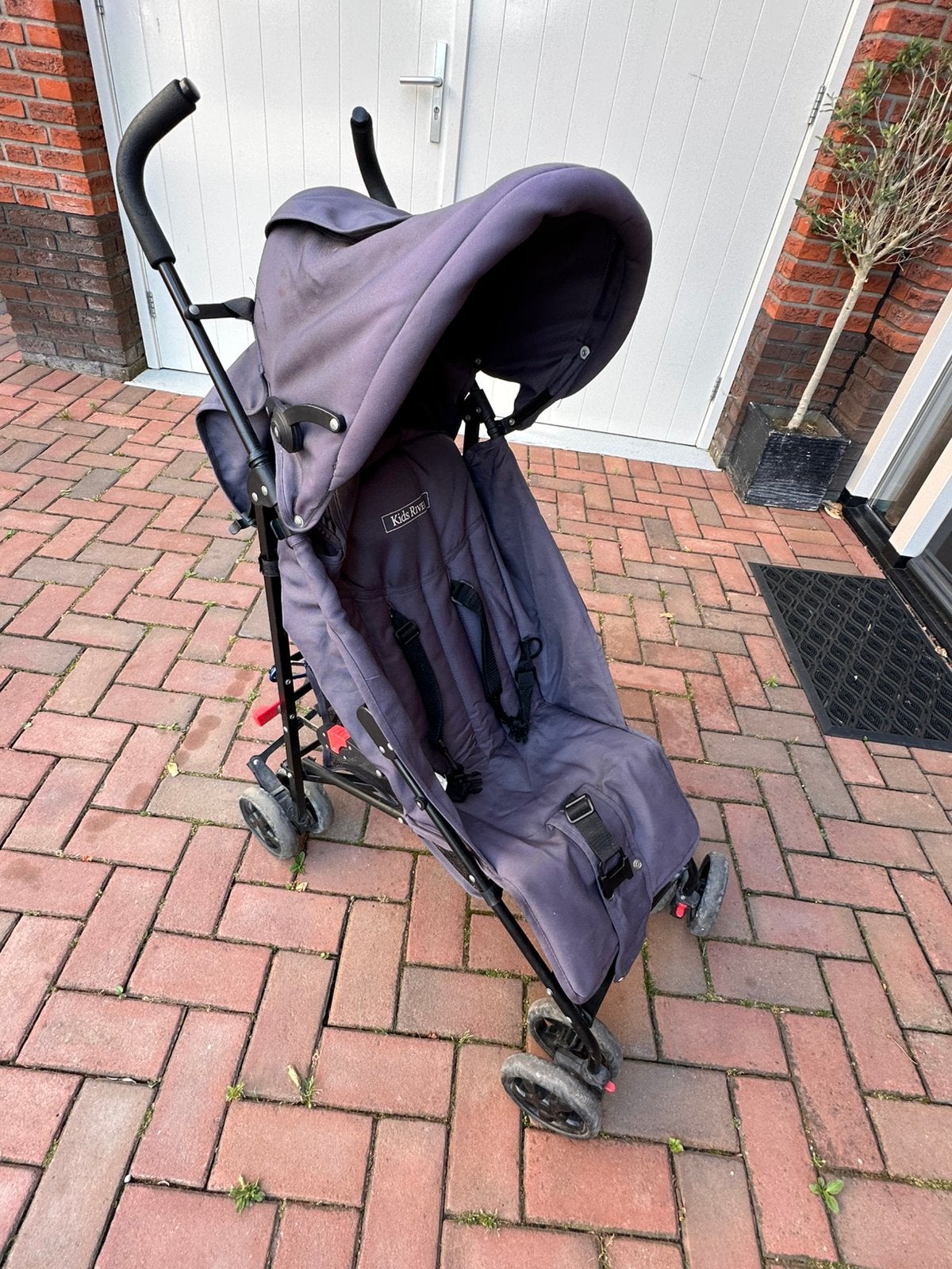 Buggy kids river, Kinderen en Baby's, Buggy's, Gebruikt, Overige merken, Verstelbare rugleuning, Zonnekap, Ophalen