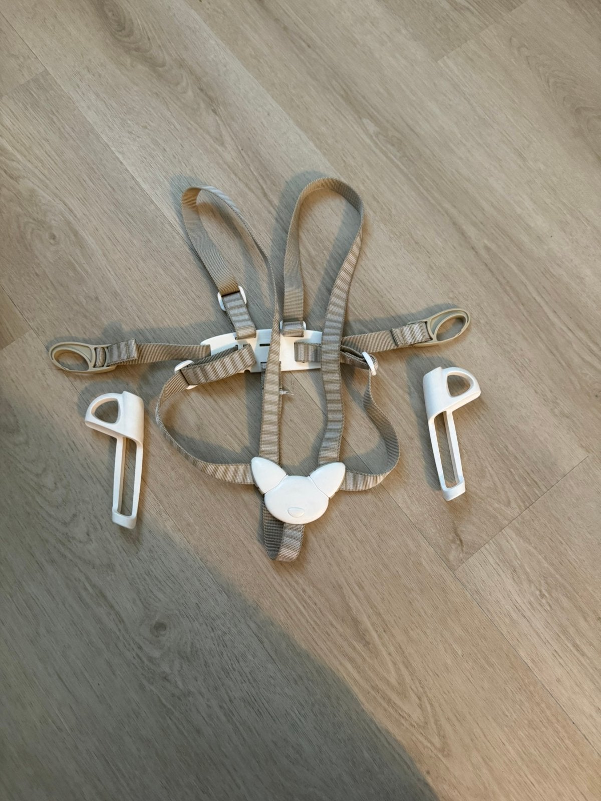 Stokke tripp trapp trip trap tuigje harnas, Kinderen en Baby's, Kinderstoelen, Ophalen, Zo goed als nieuw, Meegroeistoel