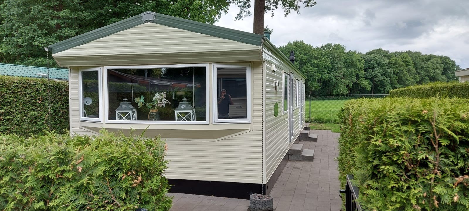 Stacaravan met jaarplaats  in de Veluwe ( Harskamp), Caravans en Kamperen, Tot en met 4