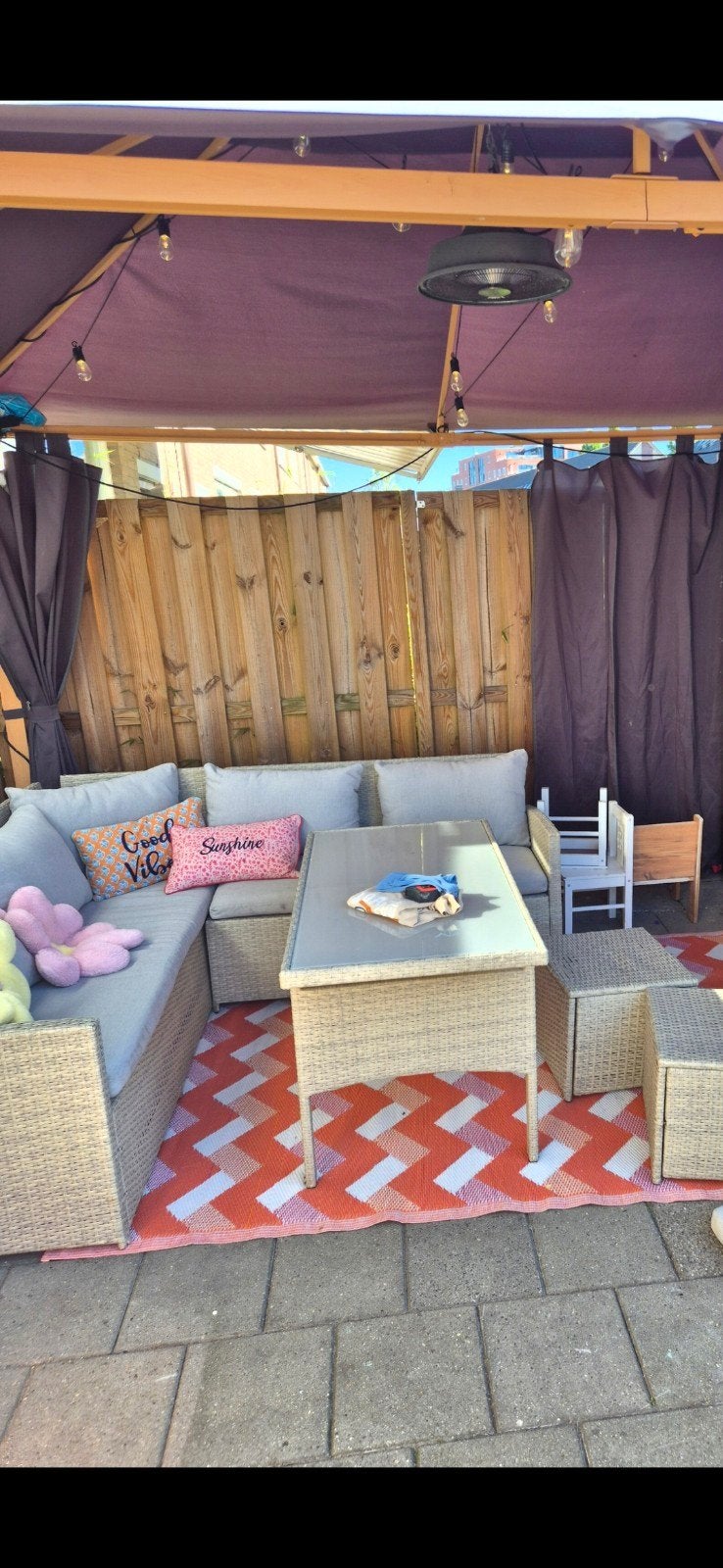 Loungeset met Glazen Tafel en Kussens, Tuin en Terras, Tuinsets en Loungesets, Ophalen, 5 zitplaatsen, Gebruikt, Loungeset