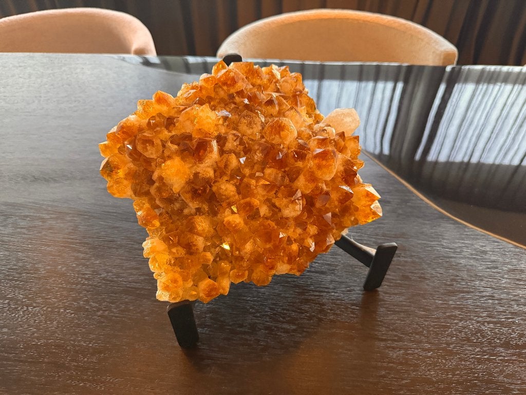 Gebrande amethist op houder, Verzamelen, Mineralen en Fossielen, Ophalen, Mineraal