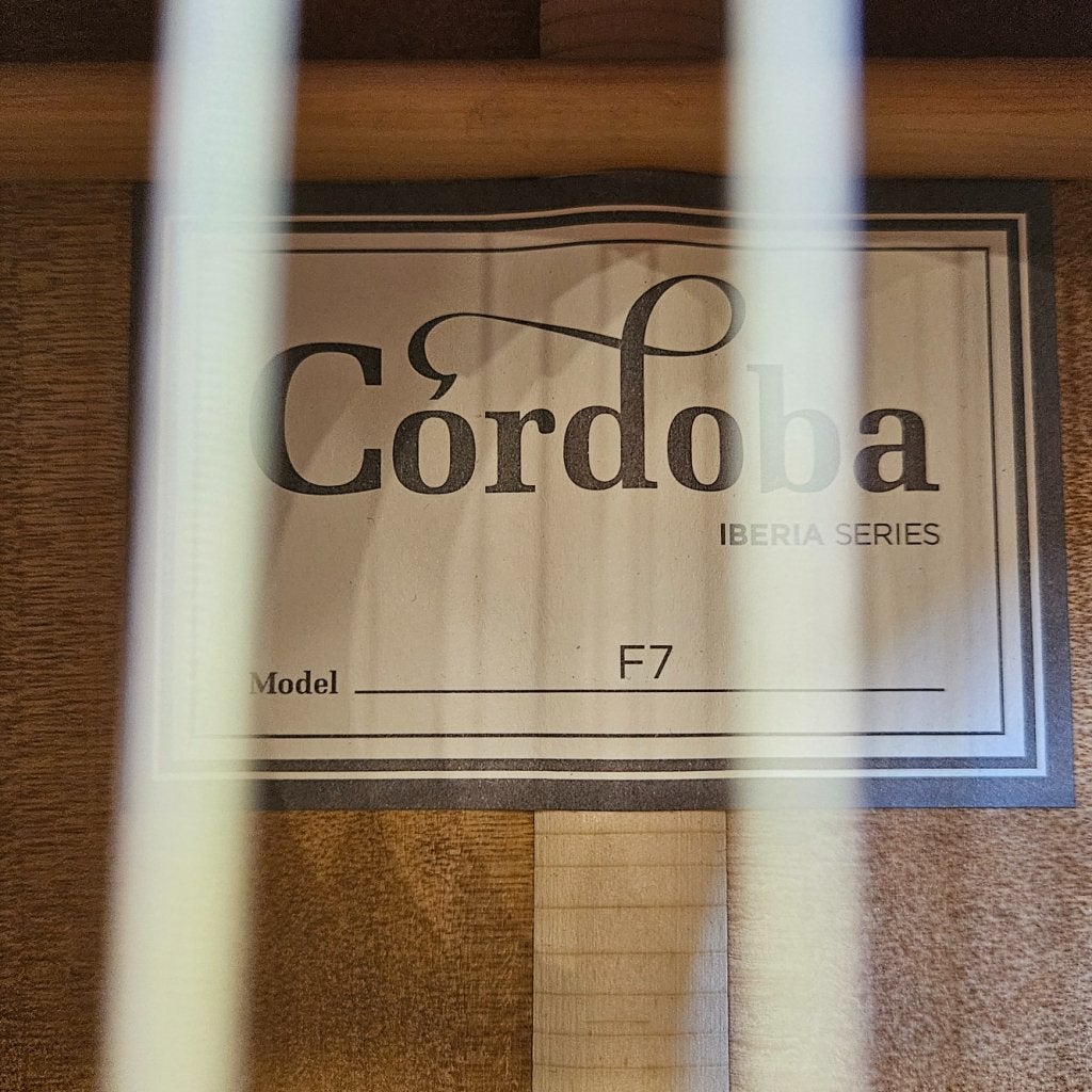 Cordoba F7 Flamenco Iberia Klassieke Gitaar ZGAN, Muziek en Instrumenten, Corniche, Zo goed als nieuw, https://cornichewatches.com/contact/