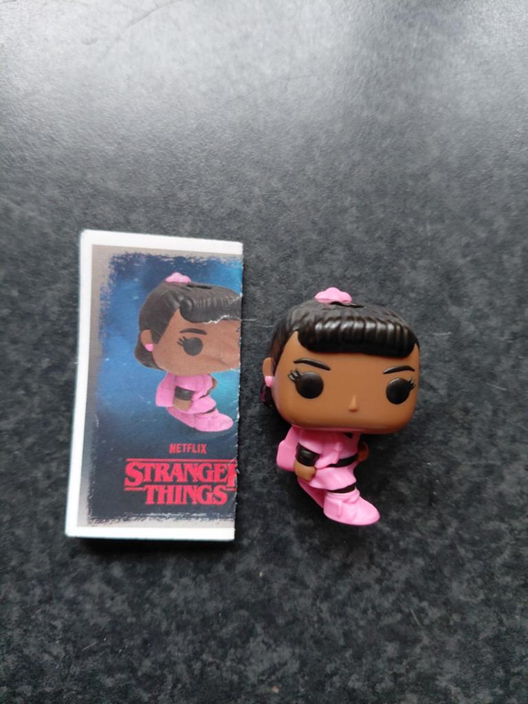 Kinderjoy stranger things veronica, Ophalen of Verzenden, Zo goed als nieuw