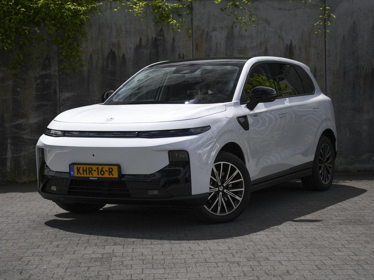 Leapmotor B10 Design ProMax 67.1 kWh 218pk Automaat PANO | 3, Auto's, Dealer onderhouden, Gebruikt, 218 pk, SUV of Terreinwagen