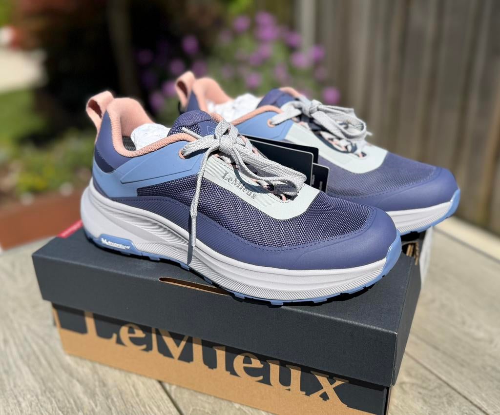 LeMieux Kanta waterproof trainers sneakers Shadow maat 39, Ophalen of Verzenden, Nieuw, Kinderen, Schoeisel