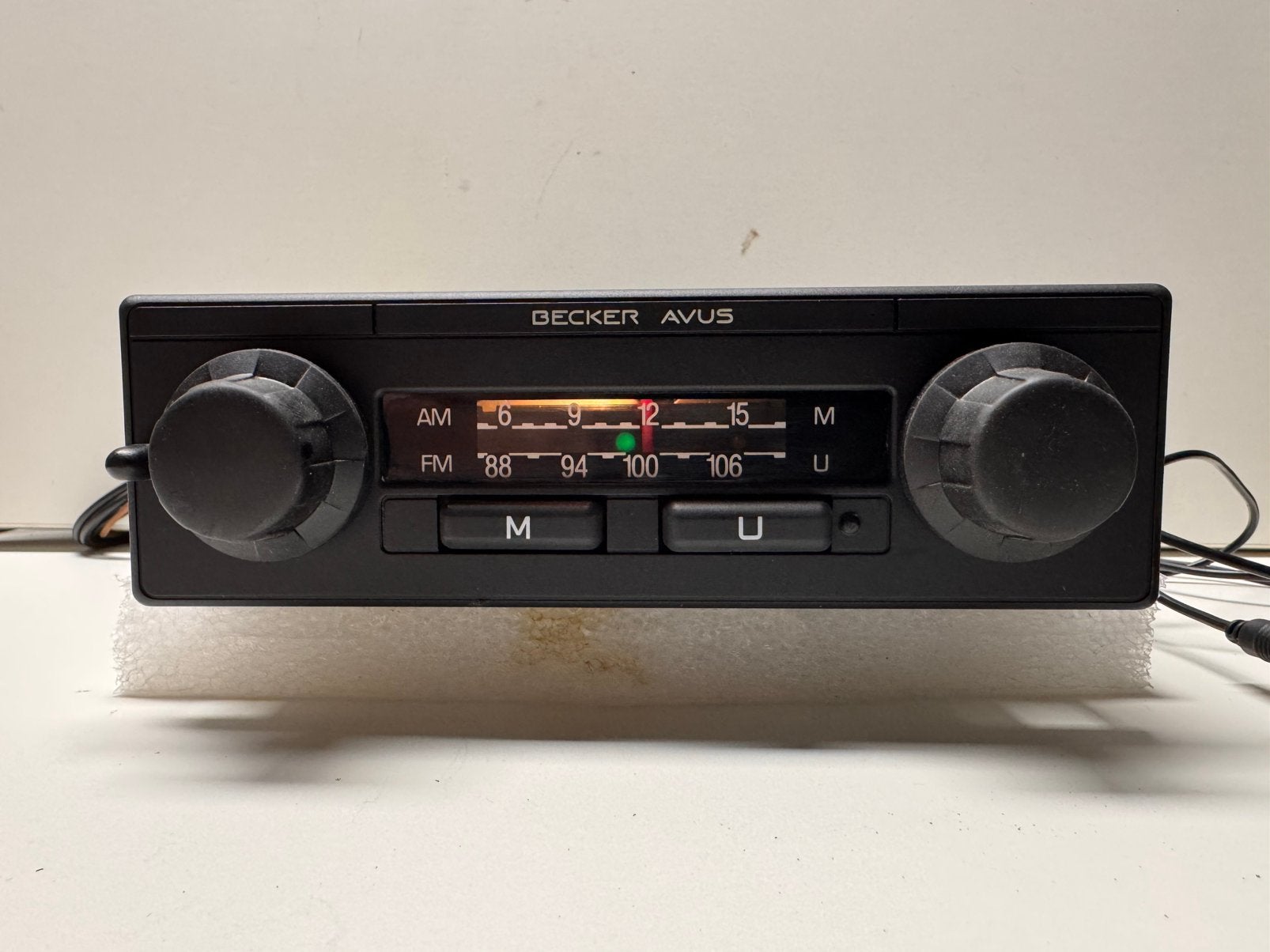 Super mooie Becker Avus BEO803 – Bluetooth ingebouwd!, Auto diversen, Autoradio's, Ophalen of Verzenden, Gebruikt