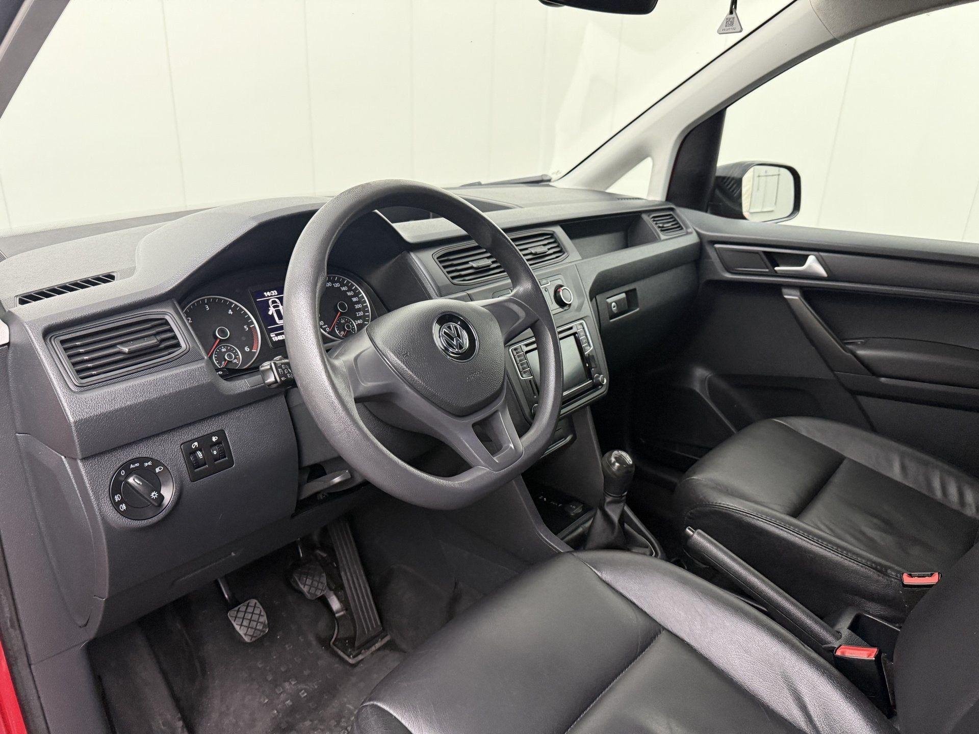 Volkswagen Caddy 2.0TDI BMT Business | Euro 6 | Leder | Navi, Auto's, Bestelauto's, Voorwielaandrijving, Gebruikt, Euro 6, 4 cilinders