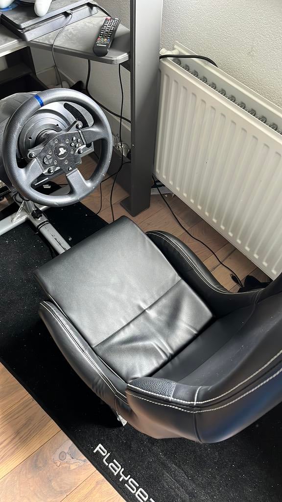 Playseat met stuur, Spelcomputers en Games, Spelcomputers | Sony PlayStation Consoles | Accessoires, Ophalen of Verzenden, Zo goed als nieuw