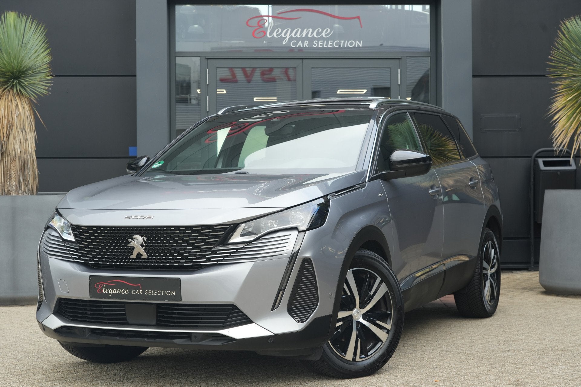 Peugeot 5008 1.2 PureTech GT | 131PK | 7-zits | Pano | Navig, Auto's, Gebruikt, 1199 cc, Origineel Nederlands, Bedrijf