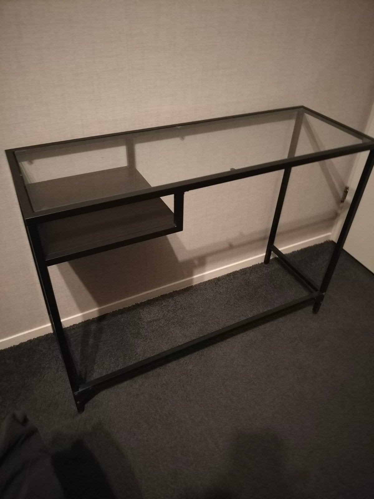 Moderne kaptafel met glasplaat en metalen frame, Ophalen, Gebruikt
