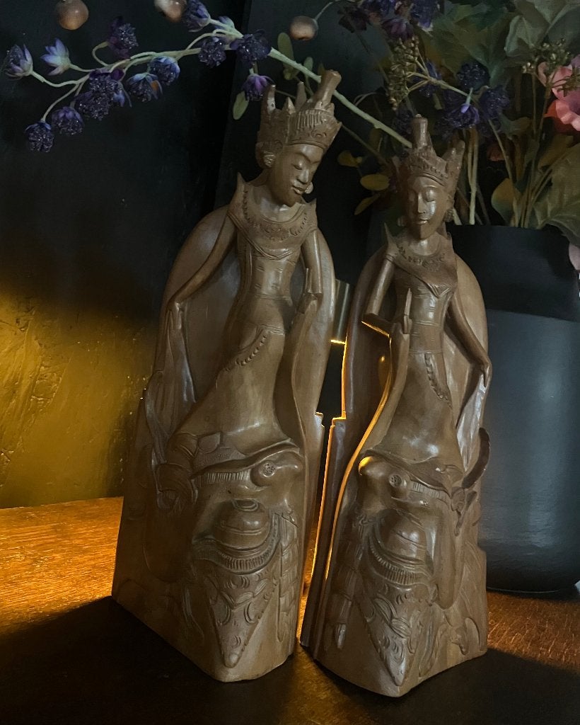 Balinese Art Deco Boekensteunen – Dewi Ratih & Kala Rau Bali, Overige onderwerpen, Verzenden, Art deco, Handgemaakt