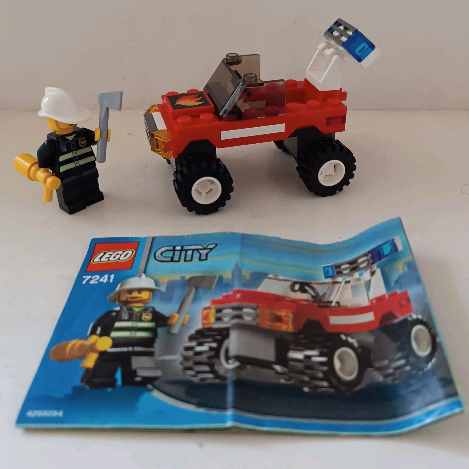 Lego City Brandweerauto 7241 met instructies, Lego, Inclusief instructies, Ophalen of Verzenden, Complete set