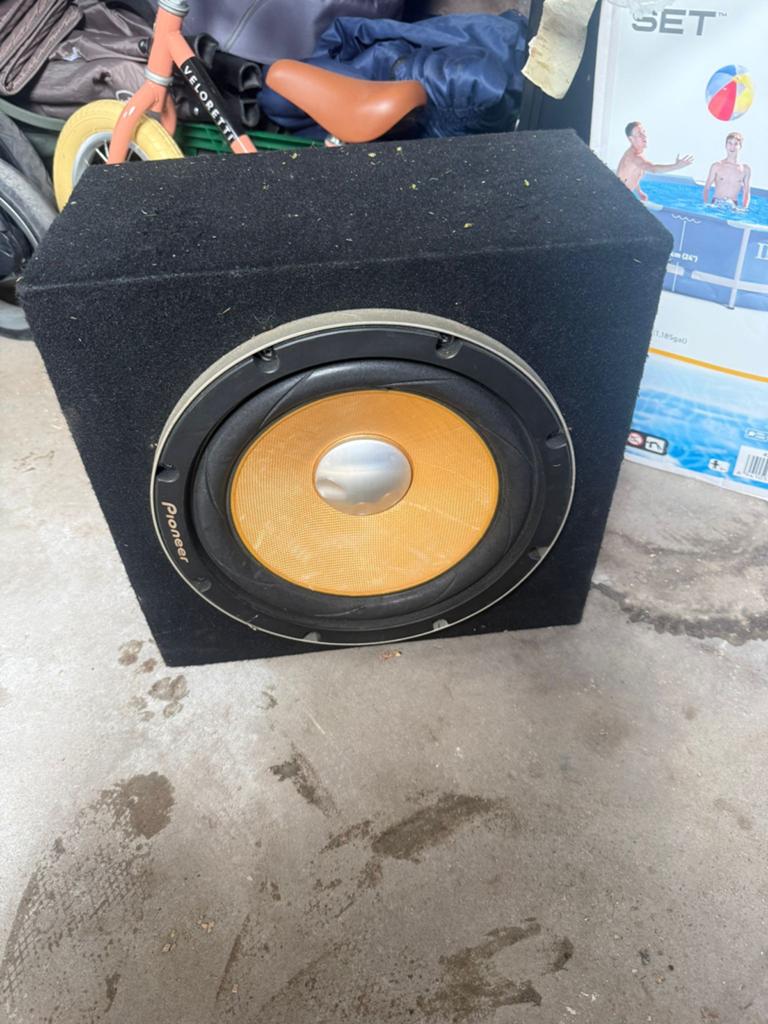 Complete Car Audio Set: Subwoofers & Versterkers, Auto diversen, Autoradio's, Ophalen, Gebruikt