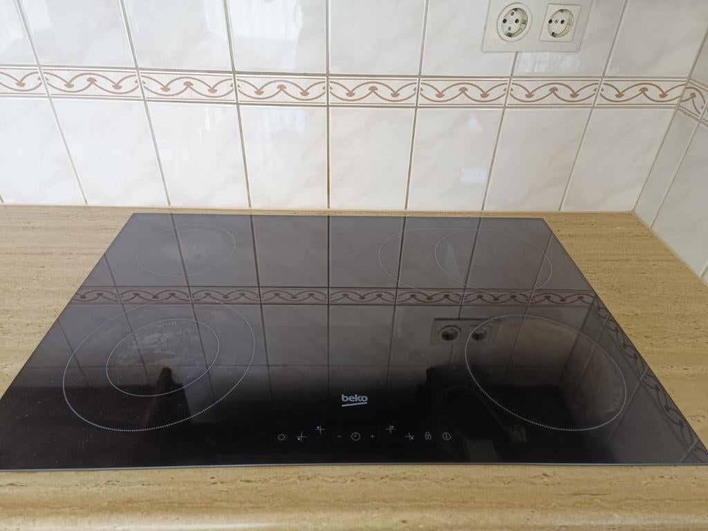Beko keramische kookplaat  4 zones, Ophalen, Gebruikt, 4 kookzones, Inbouw