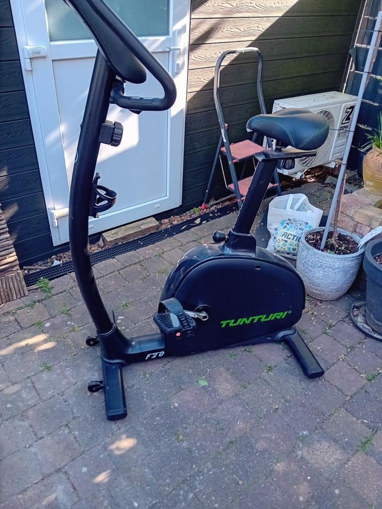 Tunturi F20 Hometrainer - Zo goed als nieuw, Sport en Fitness, Ophalen