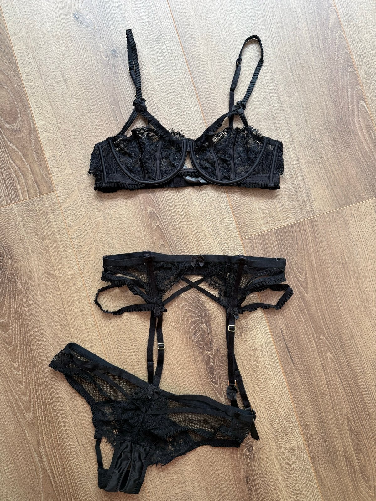 Hunkemoller Private Collection lingerieset zwart, Verzenden, Zwart, Setje