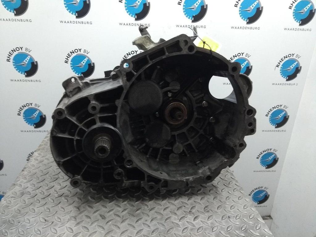 AUDI A3 TRANSMISSIE / VERSNELLINGSBAK 2003, Ophalen of Verzenden, Gebruikt, Stiba lid