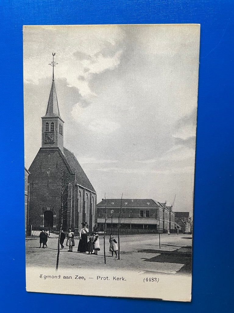 ansichtkaart van Egmond aan Zee, Protestantse Kerk 2., Verzenden, 1920 tot 1940, Noord-Holland
