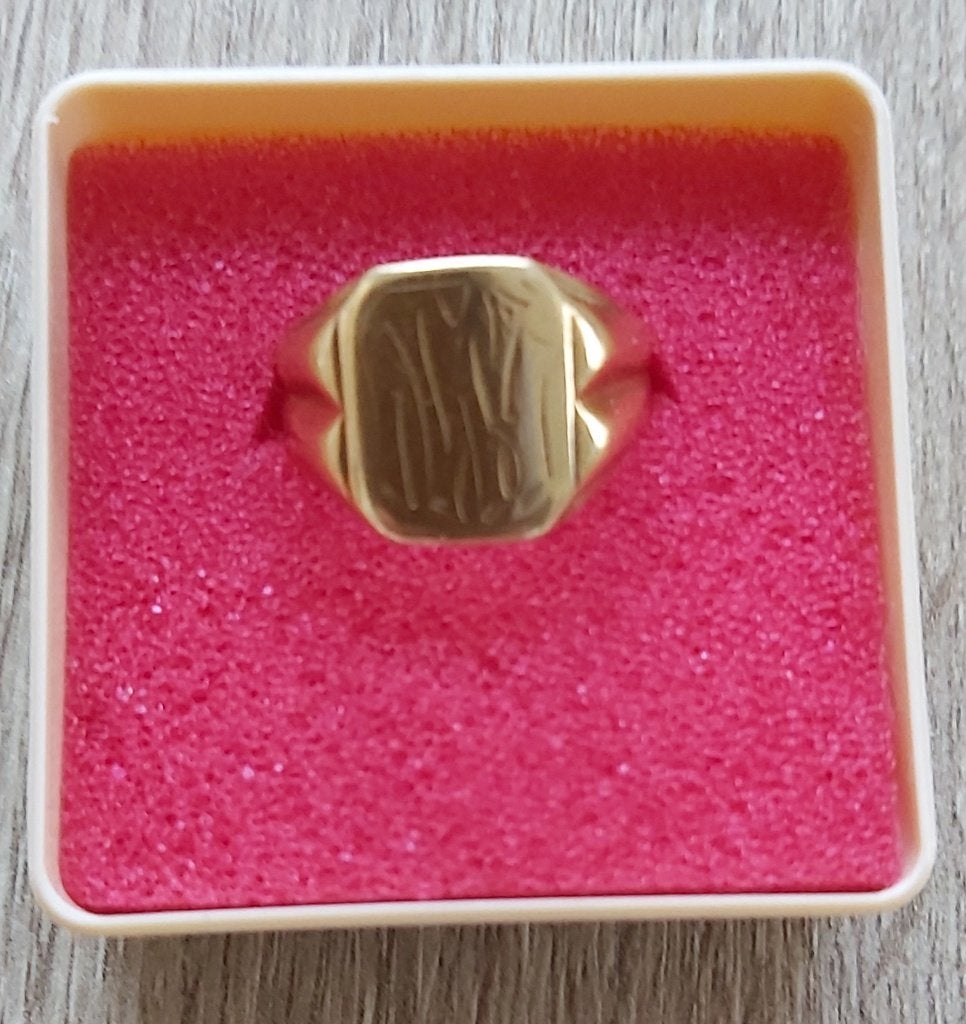 Vintage Gouden Zegelring Jaren'30/'40, Gebruikt, Heer, Ophalen of Verzenden, 17 tot 18