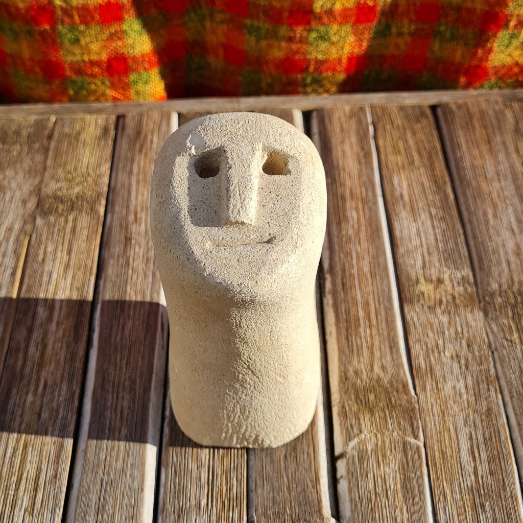 Bazar Bizar Stoneman Poortwachter Bali Indonesië II, Steen/keramiek, Beige, Ophalen of Verzenden, Zo goed als nieuw
