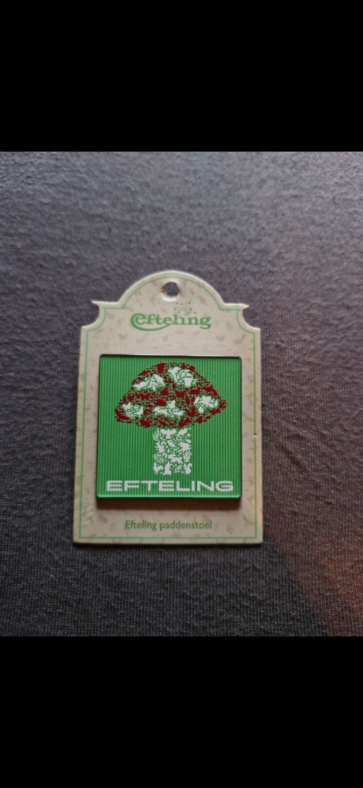 Efteling pin paddenstoel - Nieuw in verpakking, Verzenden, Nieuw, Button of Speldje