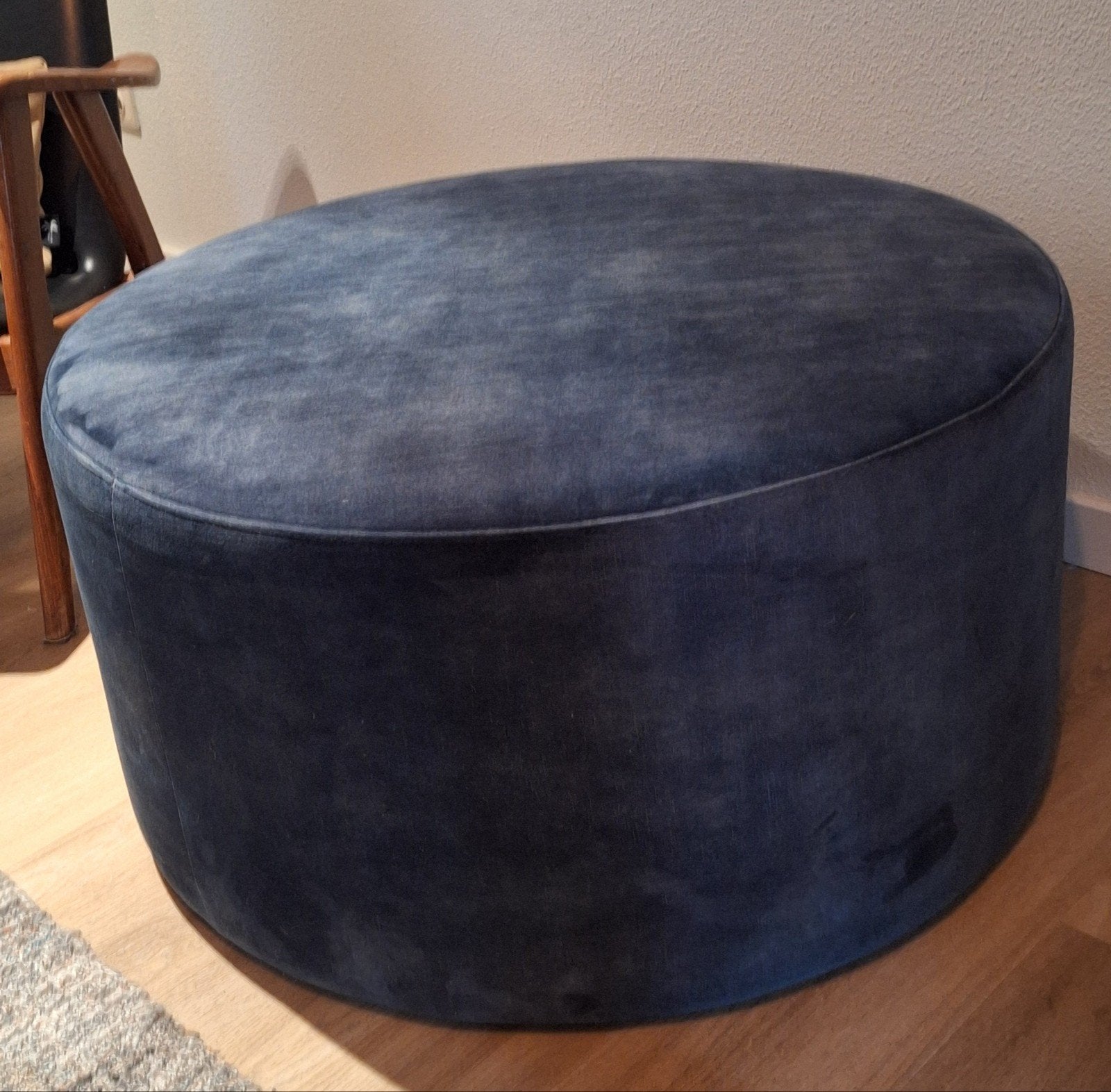 Blauw/groene velours poef - Ø 80 cm, hoogte 40 cm, Ophalen, Gebruikt, Rond, 75 tot 100 cm