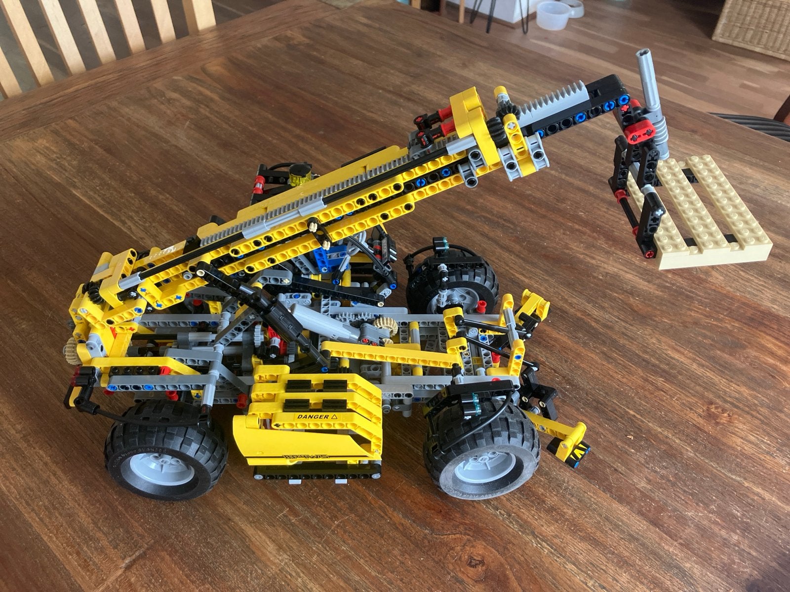Lego Technic 8295 Telescooplader + handleidingen + stickers, Ophalen, Gebruikt, Overige merken