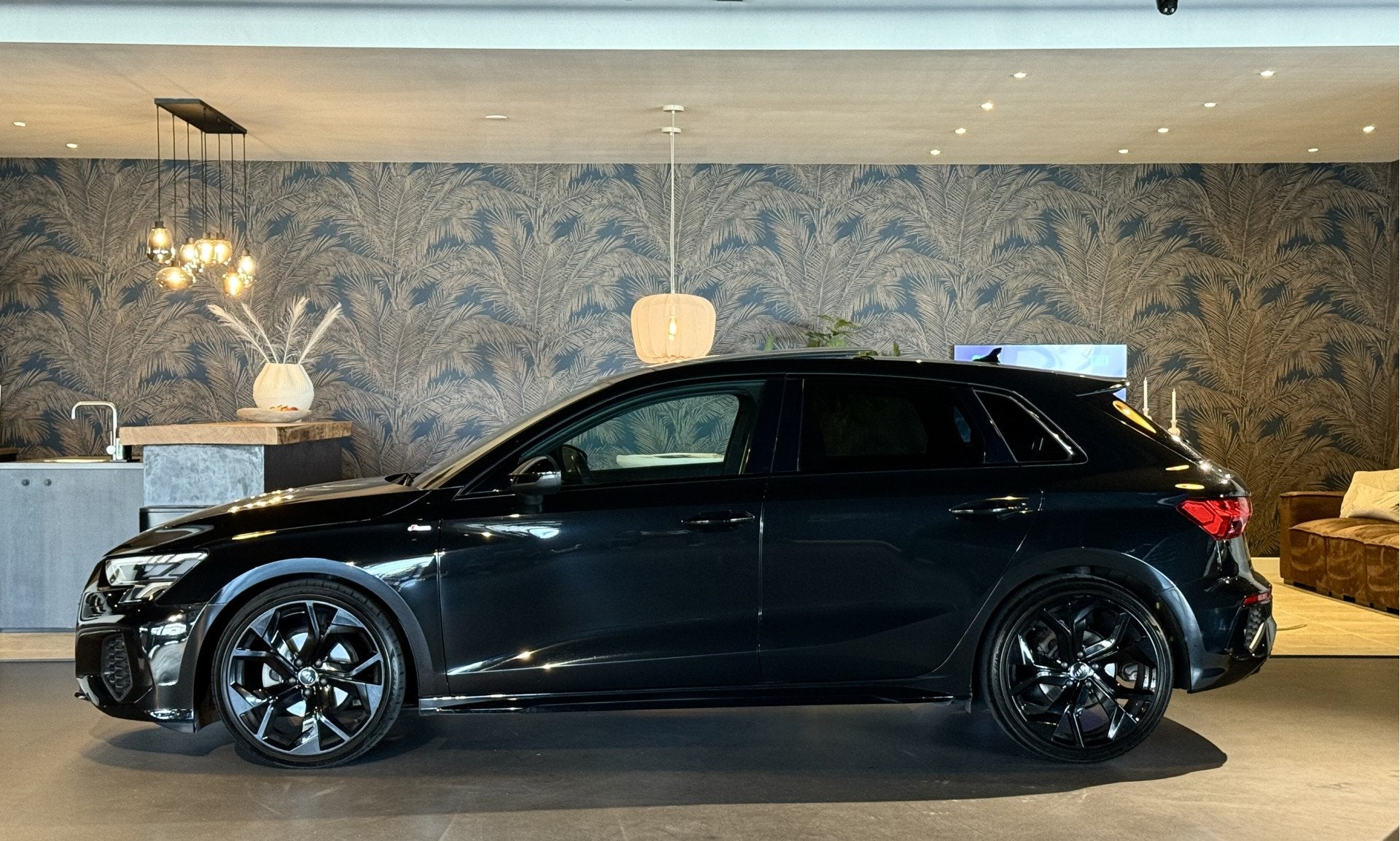 Audi A3 Sportback 3x S-Line I Pano I RS I Black on Black, Gebruikt, Origineel Nederlands, Bedrijf, Hybride Elektrisch/Benzine