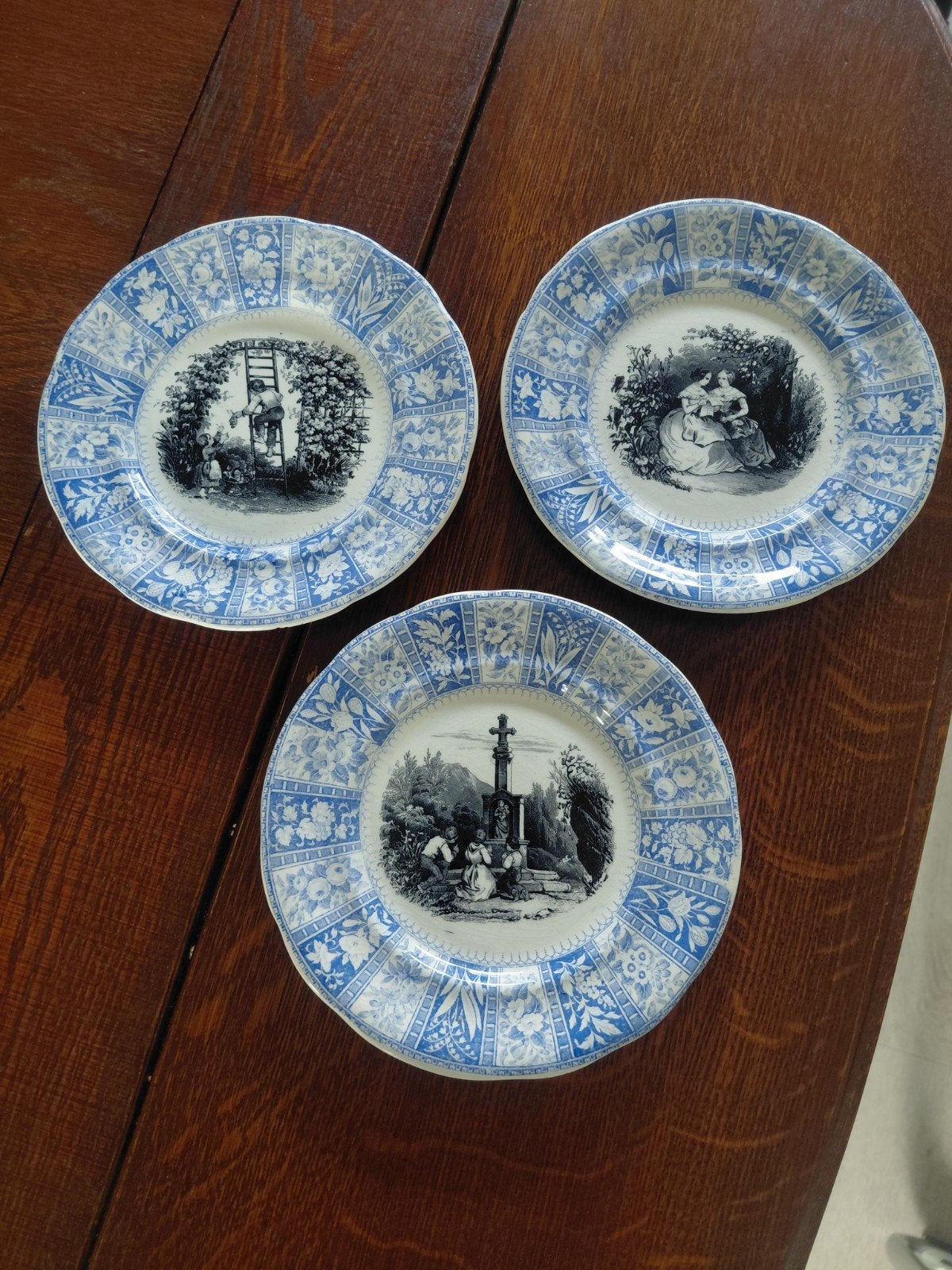 Set van 3 Villeroy & Boch Boch Frères borden, Antiek en Kunst, Ophalen
