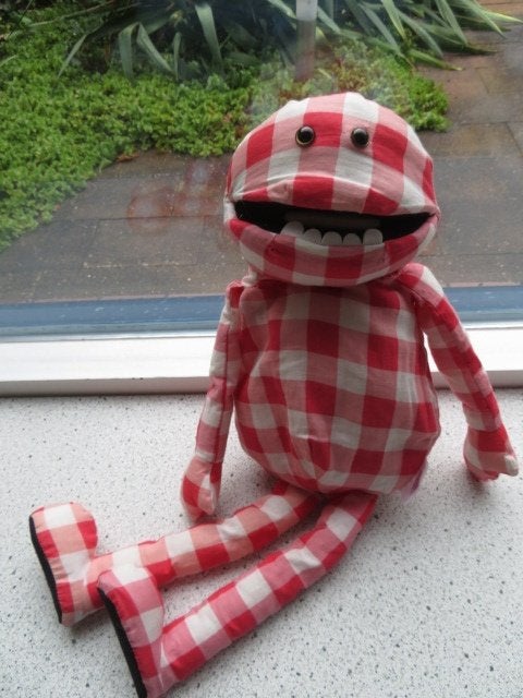 Mr Jummy van Verkade Sultana rood wit geblokte pop, Overige typen, Ophalen of Verzenden, Zo goed als nieuw, Middelgroot (20 tot 80 cm)