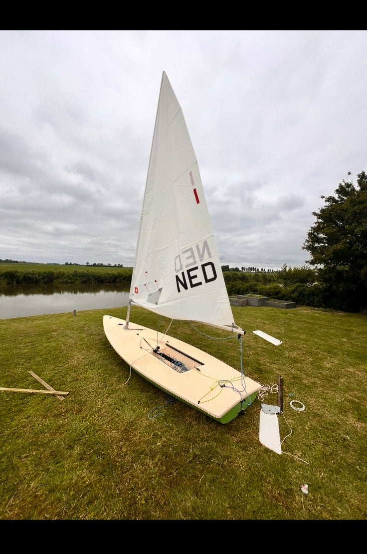 klassieke Laser-zeilboot, Watersport en Boten, Ophalen, Gebruikt, Minder dan 15 m²