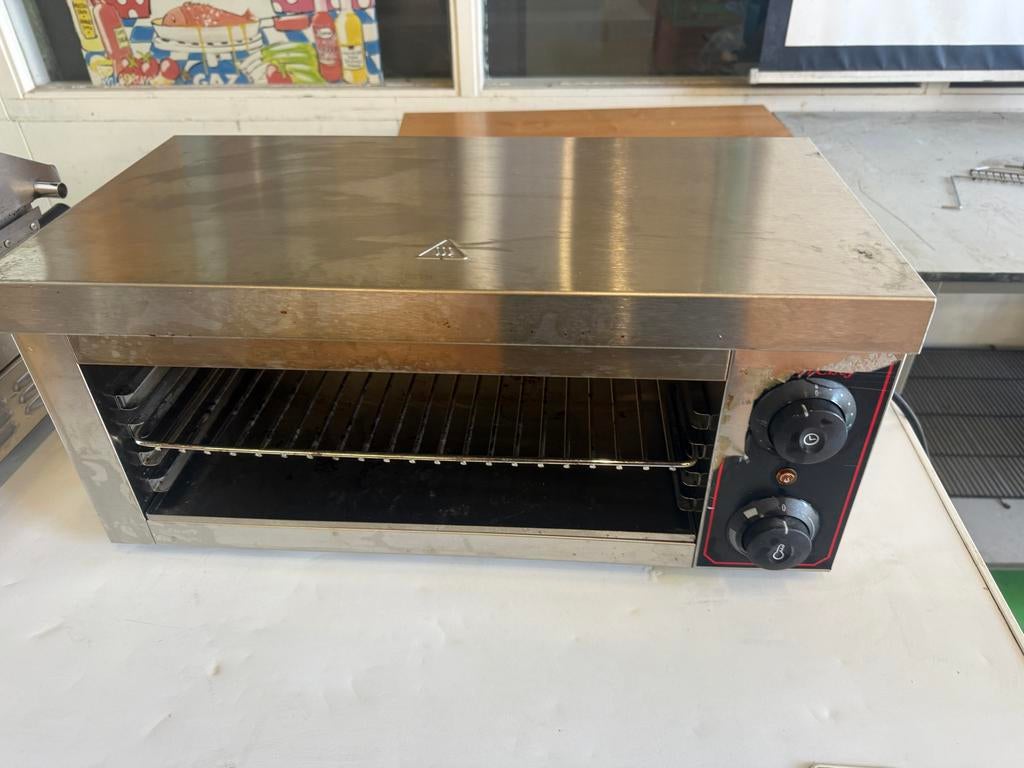 CaterChef Salamander AT-936 Grill - Professioneel en Krachti, Ophalen, Minder dan 45 cm, Gebruikt, 45 tot 60 cm