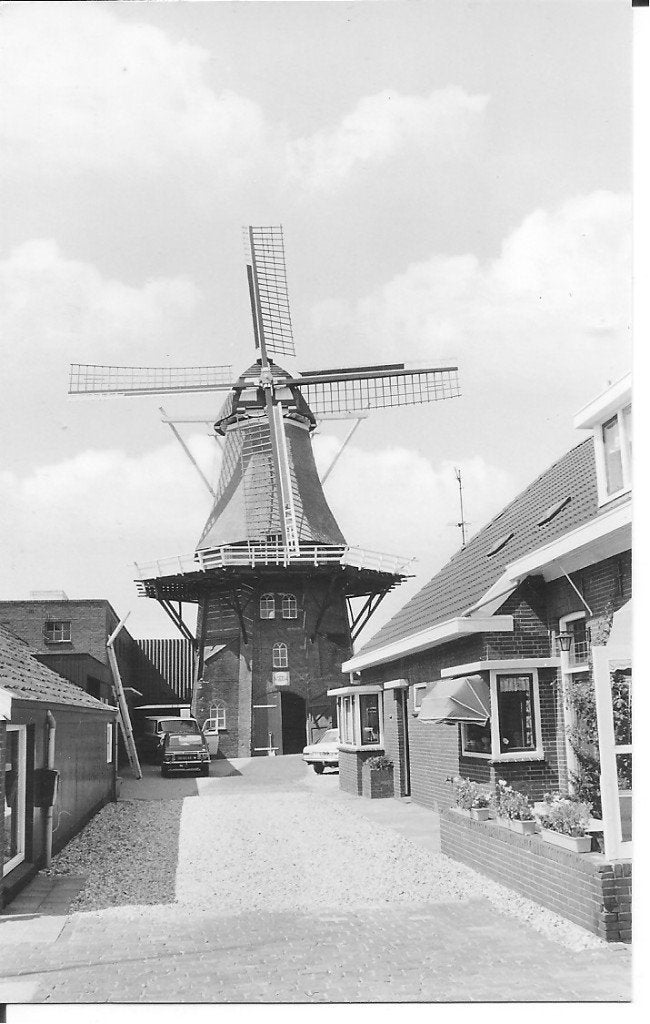 Ansichtkaart Emmer-Compascuum korenmolen 1975, Verzamelen, Ansichtkaarten | Nederland, Ophalen of Verzenden, 1960 tot 1980, Ongelopen
