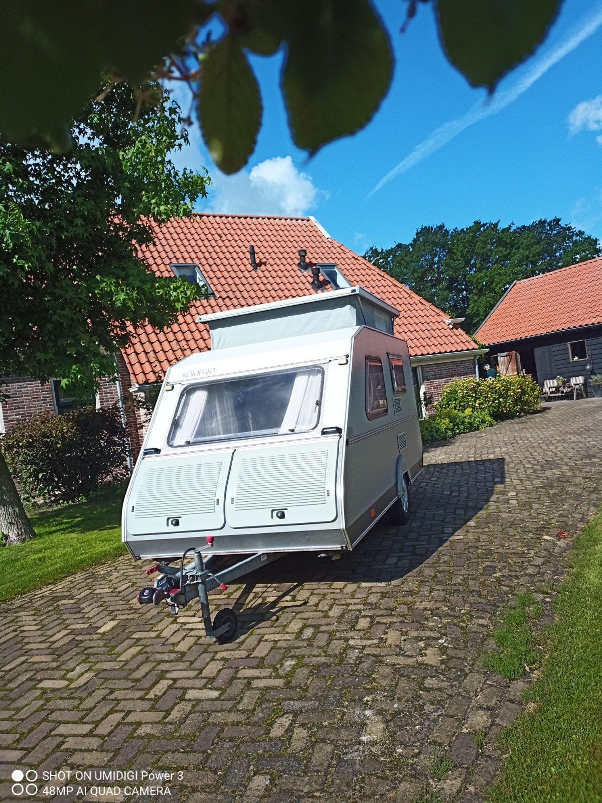 Kip kompakt met hefdak en extra zitje., Standaardzit, Kip, Tot en met 3, Particulier