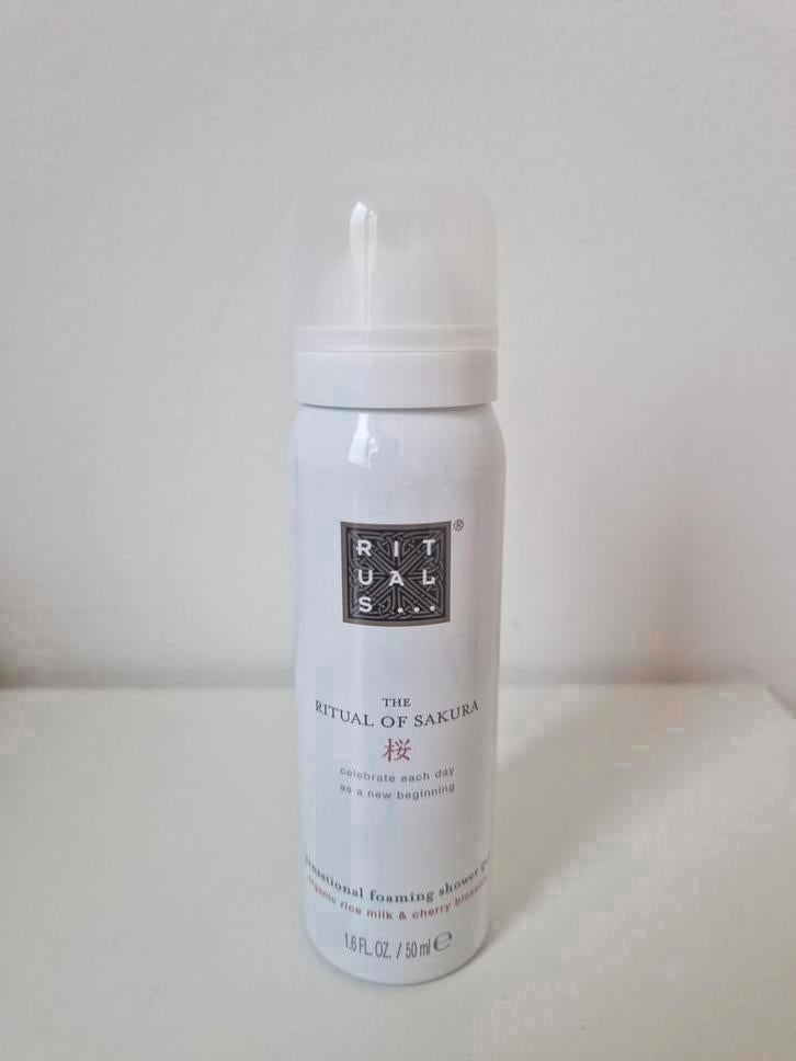 NIEUW, RITUALS Foaming Doucheschuim Sakura 50 ml, Sieraden, Tassen en Uiterlijk, Uiterlijk | Lichaamsverzorging, Nieuw, Bad & Douche