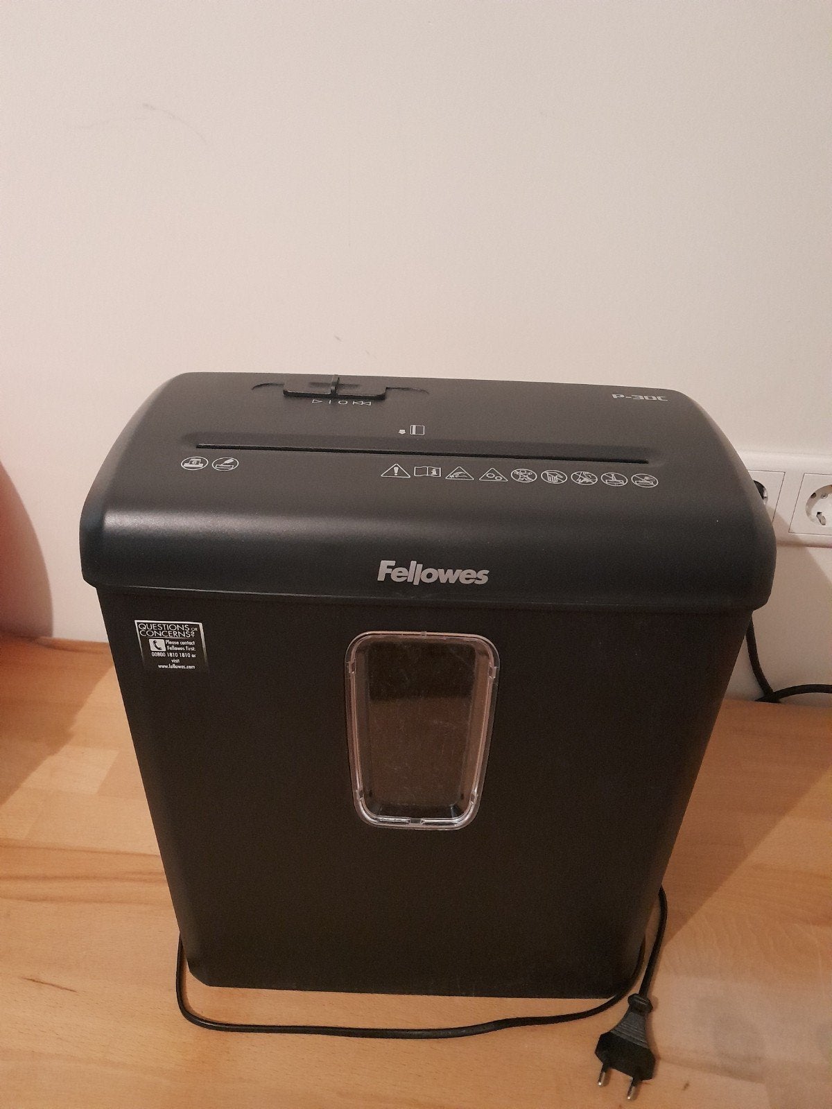 Fellowes P-30C papiervernietiger papierversnipperaar, Diversen, Ophalen of Verzenden, Gebruikt